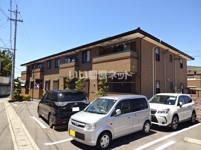 メゾン ヌフ ファミーエの外観画像