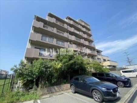 ロイヤルメゾン羽衣の外観画像