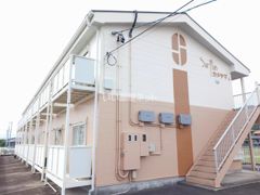 SurplusカメヤマAの外観画像