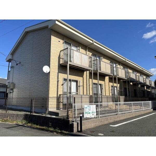 コーポシーダーローズの外観画像