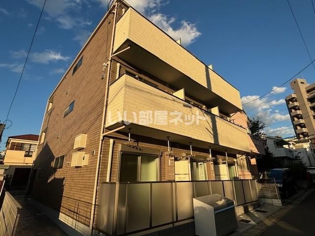 ラ・ルポの外観画像