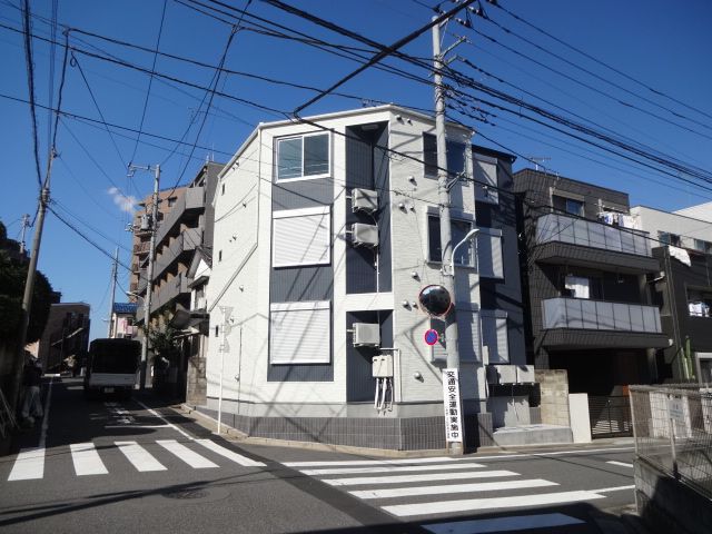 Mistralの外観画像