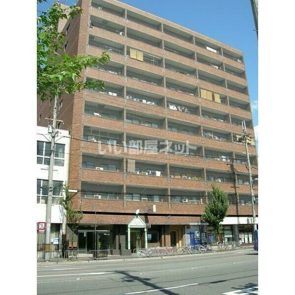 グランドール西大路の外観画像