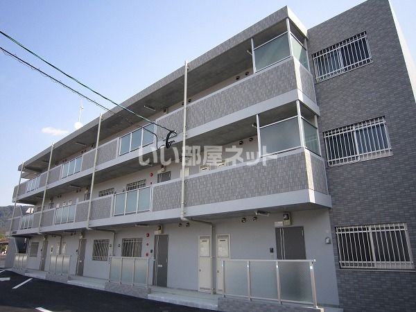 マンション皇宙の外観画像