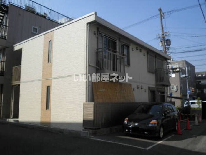 プレミアフラッツ永和の外観画像