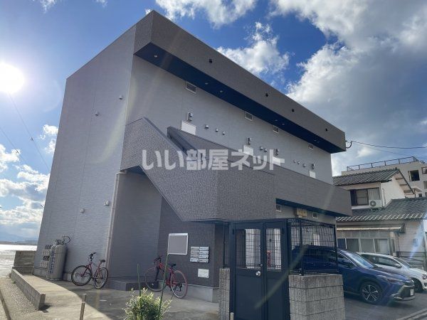 ユアーズ和白駅前の外観画像