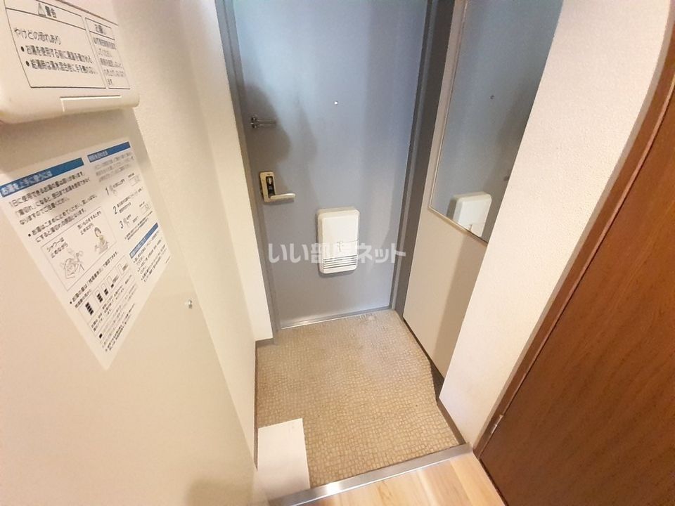 玄関
