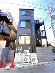 INEDITの外観画像