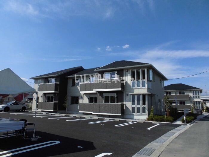 グラース玉穂 Bの外観画像