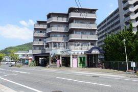 グランディ・マンの外観画像