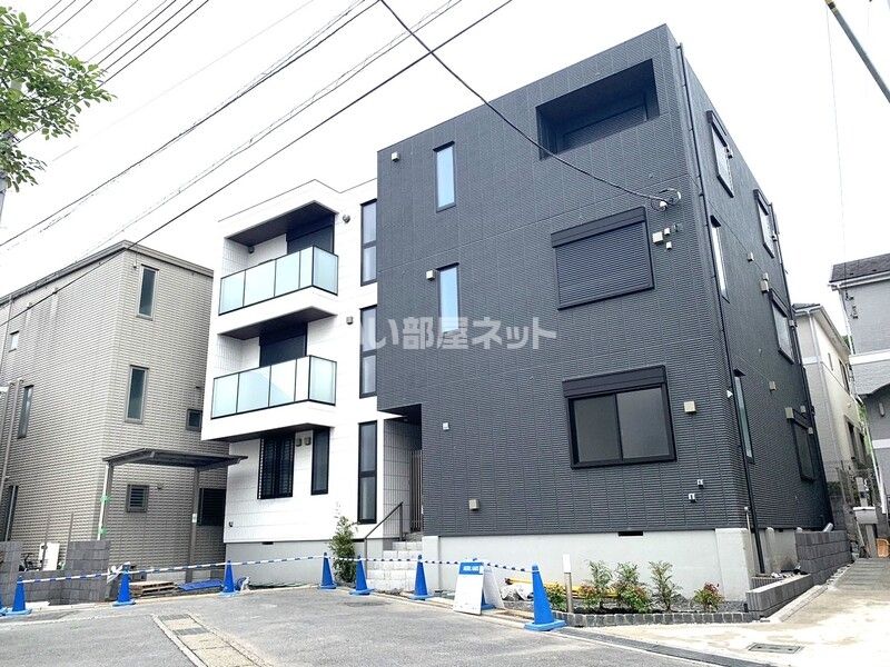 Mansion Calinoursの外観画像