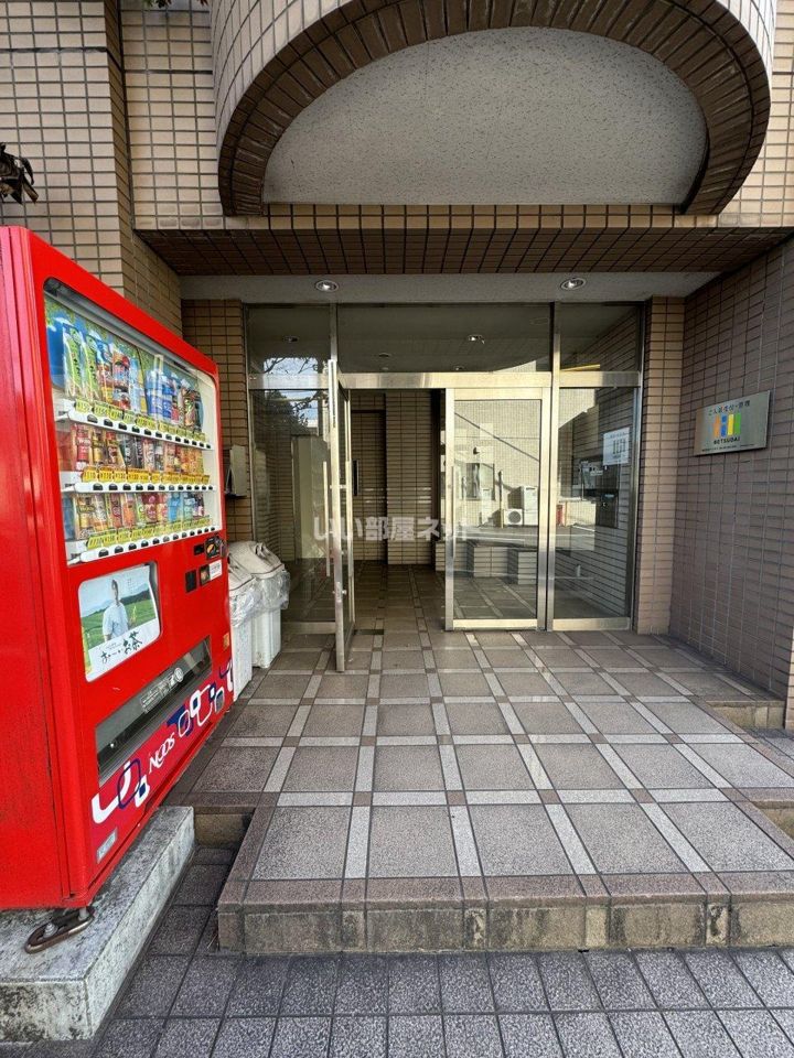 ロビー