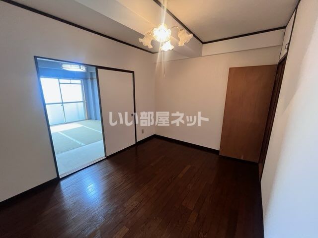 洋室
