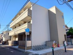 ファミール草加の外観画像