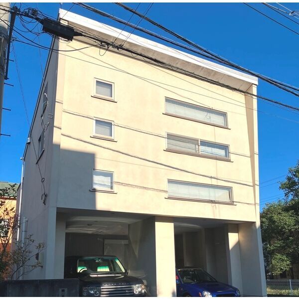 中央戸建の外観画像