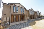 サンシャインヒルズM B棟の外観