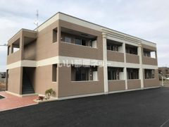 クレシェンテの外観画像