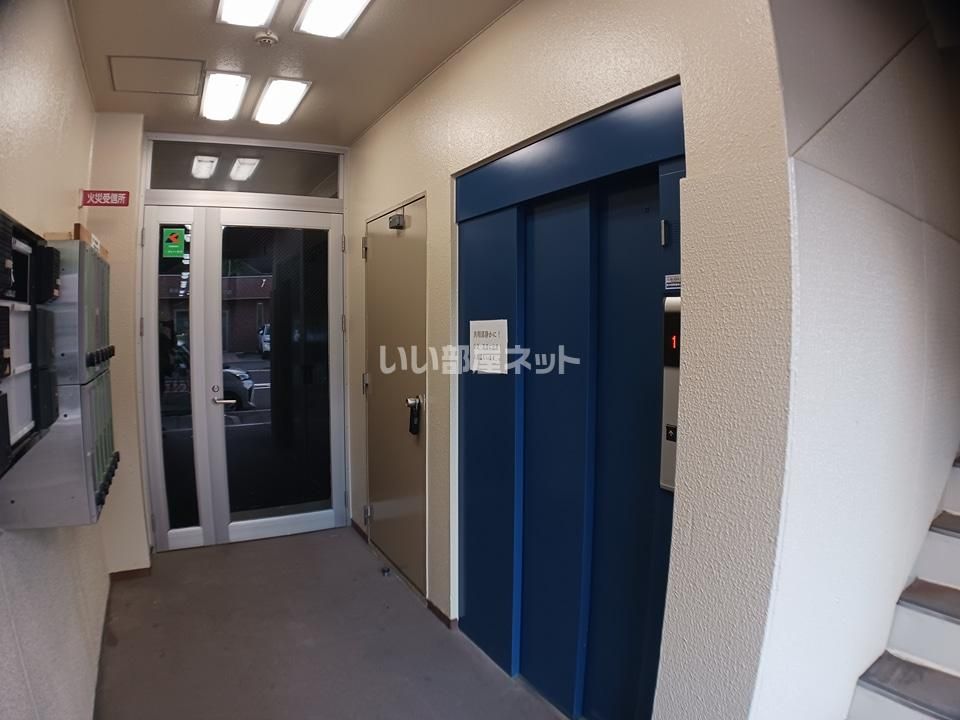 エントランス