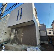 コストマリーの外観画像