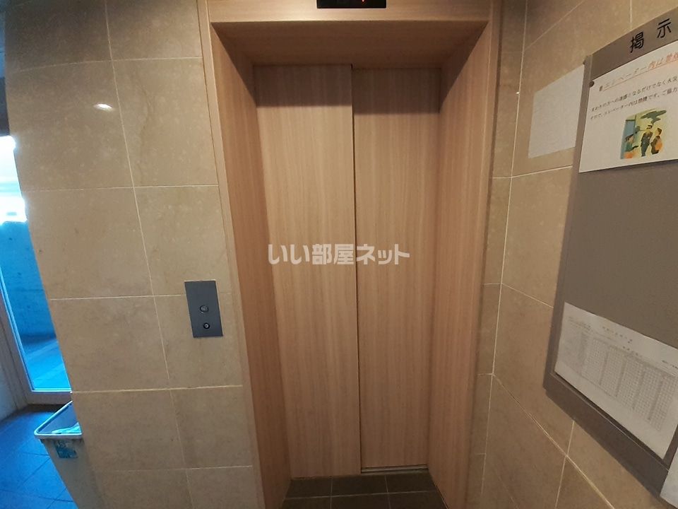 ロビー