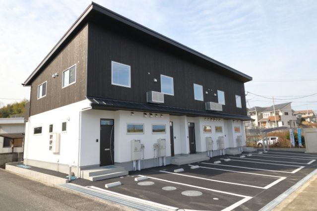サンメゾン西条北口の外観画像