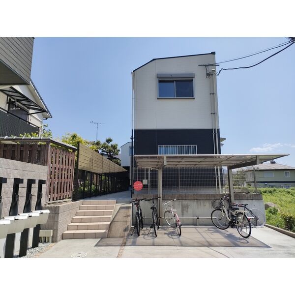 シェリル三田屋敷町の外観画像