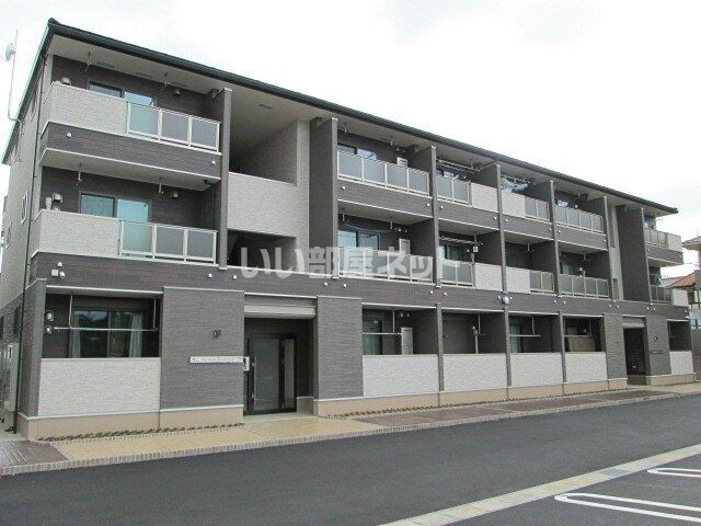 ヴォワ・ラクテⅡの外観画像