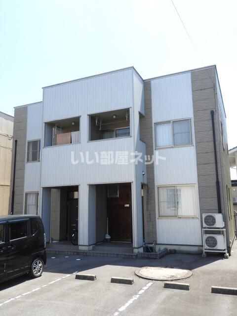 ピサリ西荒屋の外観画像