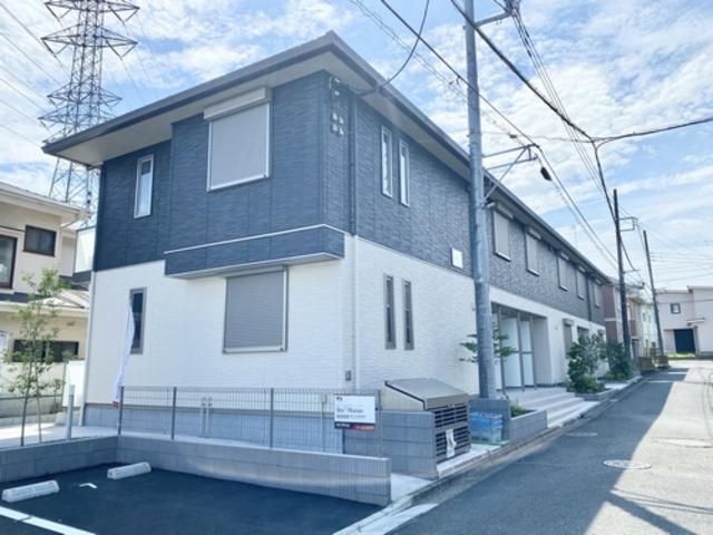 エクランジェの外観画像