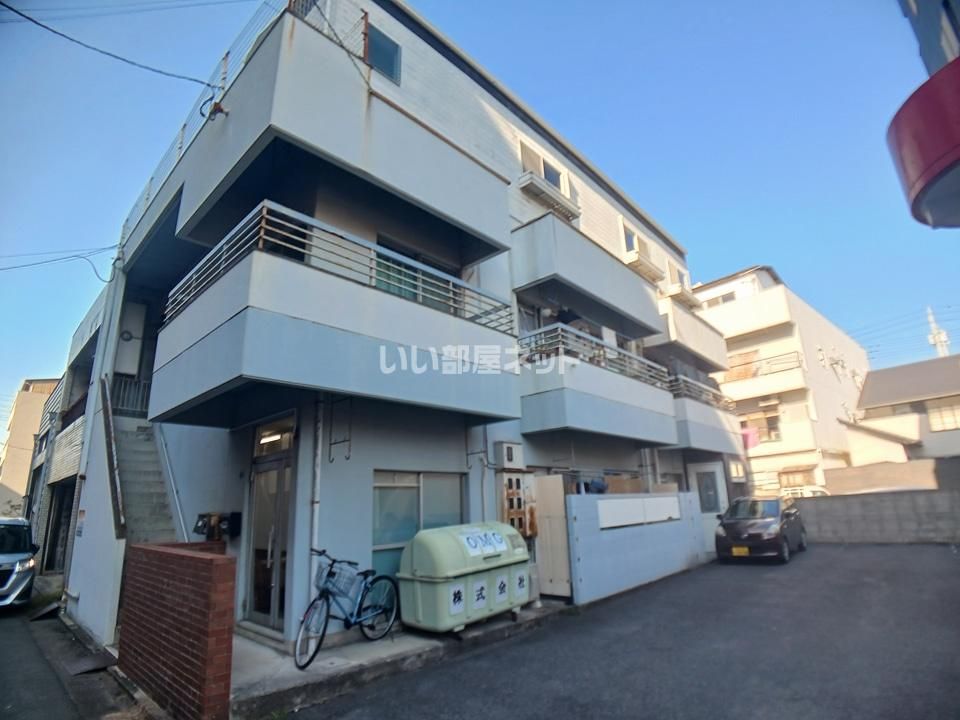 鎌野ビルの外観画像