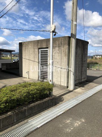 近くに施設あり
