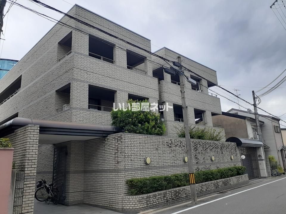 ドムス鴨川の外観画像