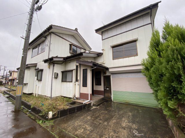 見附市学校町1丁目戸建の外観画像