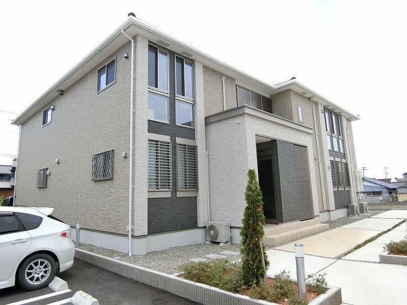 グレイス長良の外観画像