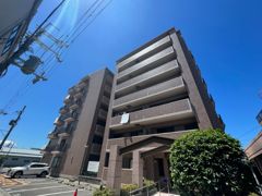ロイヤルヴェール山下の外観画像