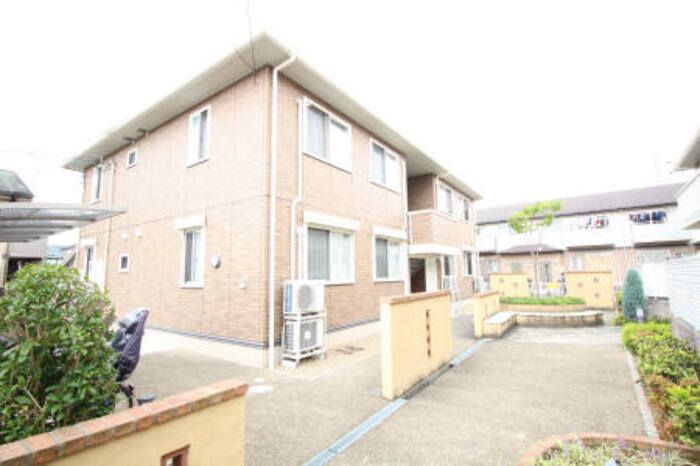 リビングタウン四条大路 C棟の外観画像