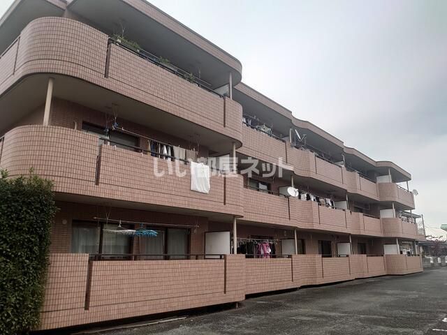 マンションクオーレの外観画像