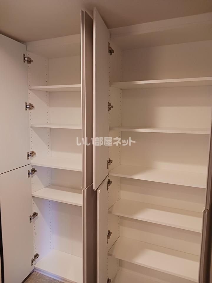収納