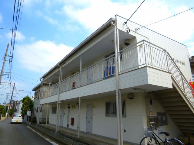 シティハイツ今成の外観画像