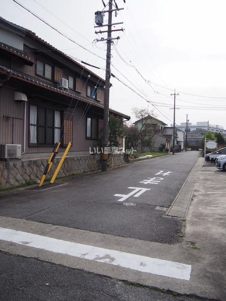 近くに施設あり