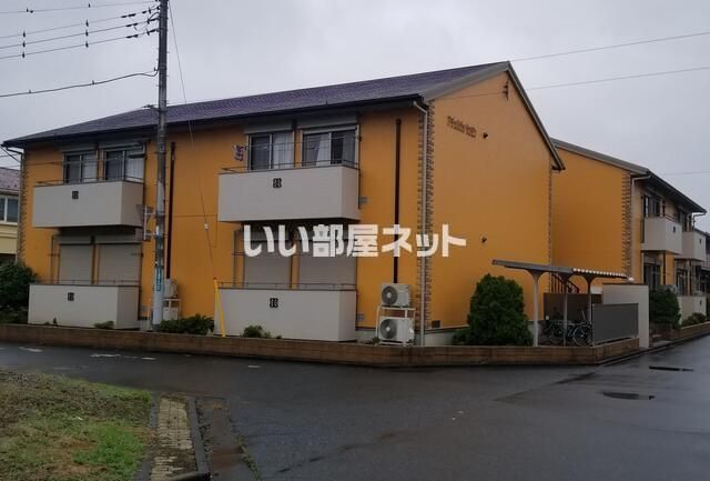 アチェルヴォ・サエモンの外観画像