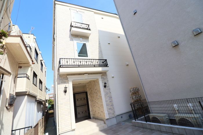 MOCRAFT新川崎の外観画像