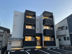 REGALEST 花尻Ⅲ（レガリスト ハナジリスリー）の外観画像