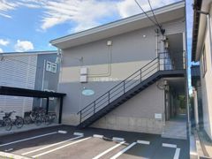 ファーストクラス駅北口の外観画像