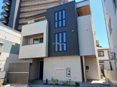 シャーメゾン アムソンの外観画像