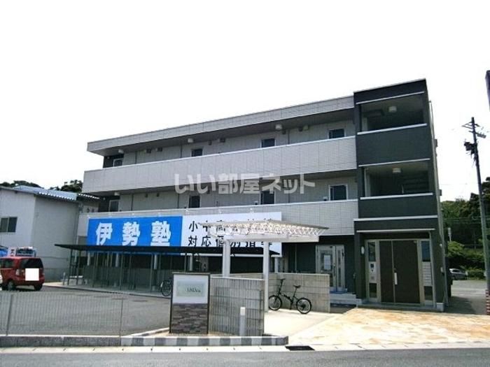 ISRビルの外観画像