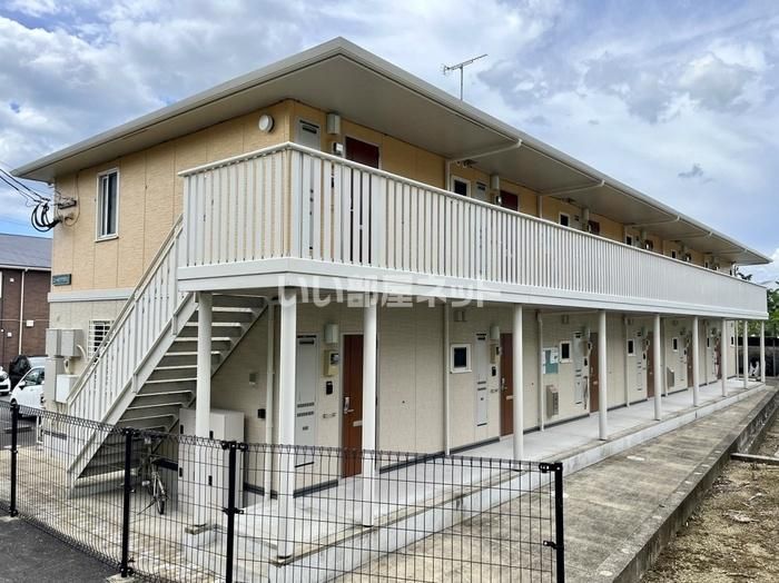 ニューハイツタリカド C棟の外観画像