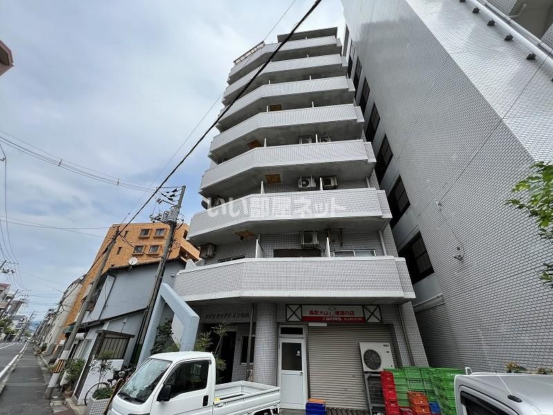 メゾンダイアナイン皆実 7階の外観画像