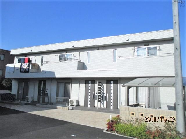 プリザントホームⅢ A棟の外観画像