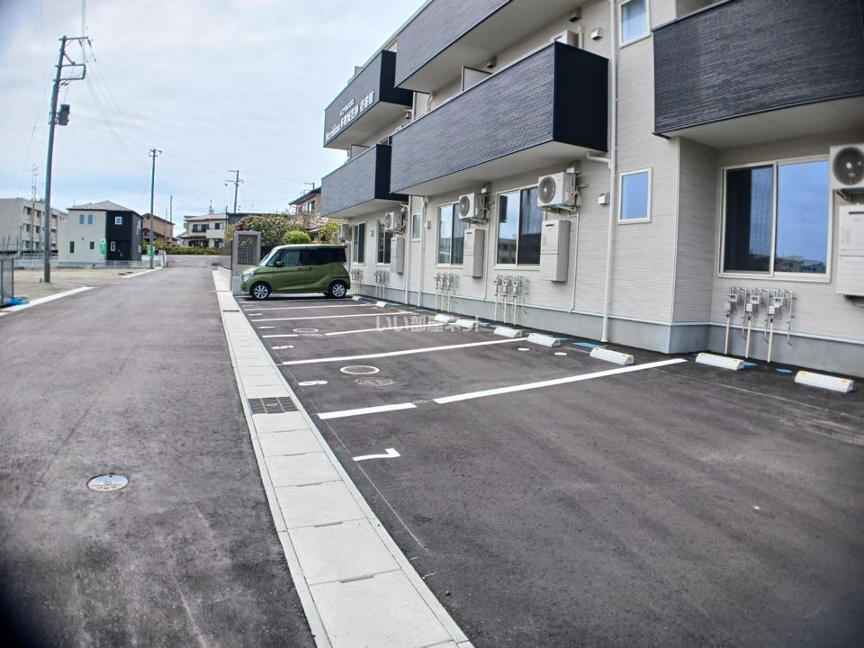 近くに施設あり